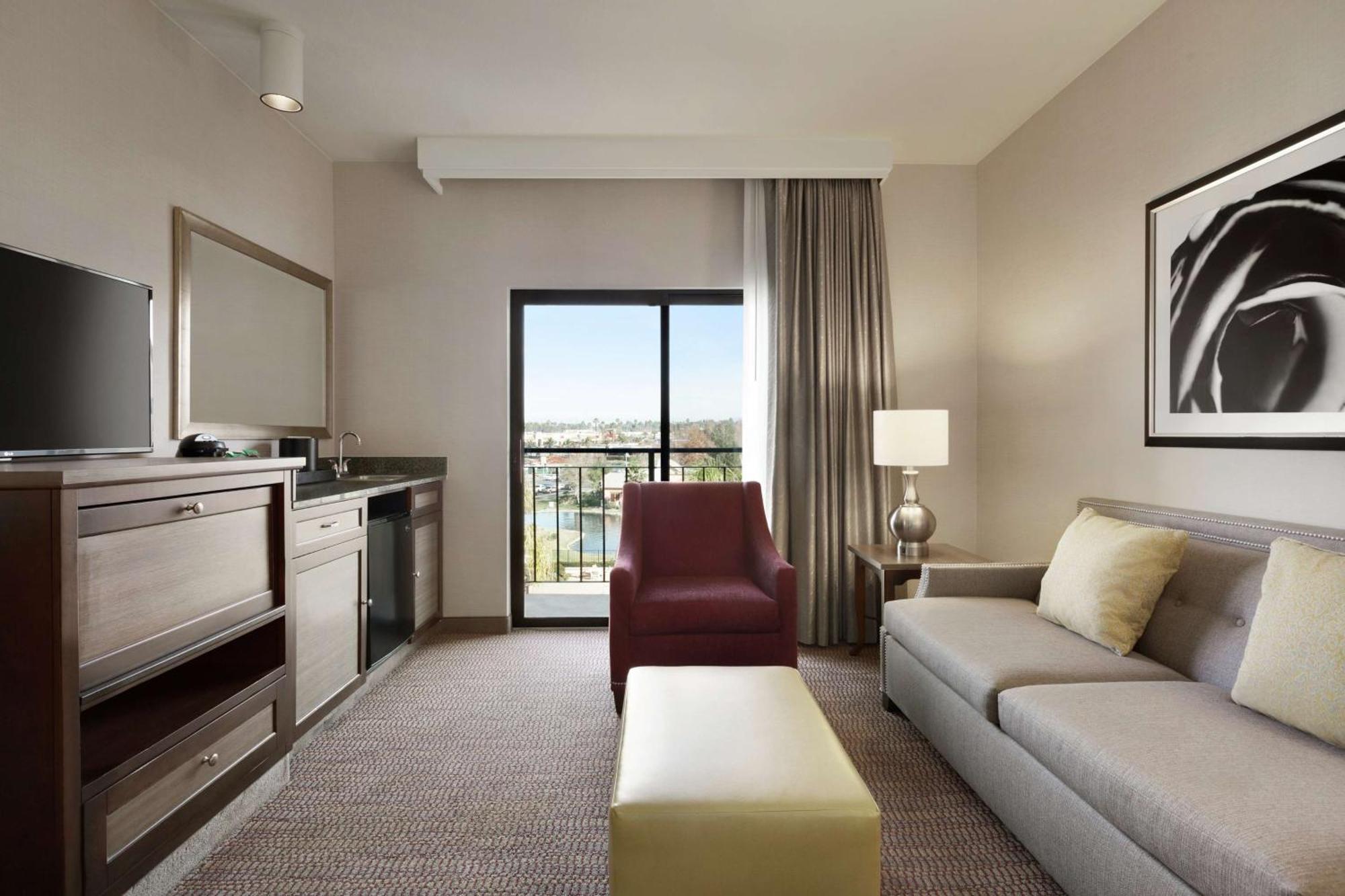 Embassy Suites By Hilton Temecula Valley Wine Country Εξωτερικό φωτογραφία