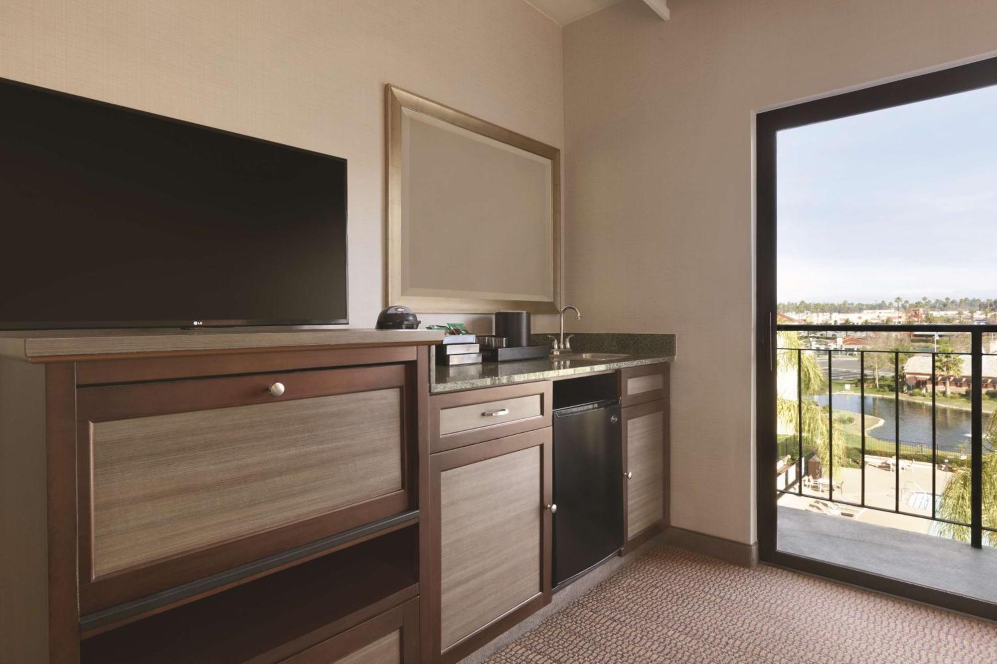 Embassy Suites By Hilton Temecula Valley Wine Country Εξωτερικό φωτογραφία