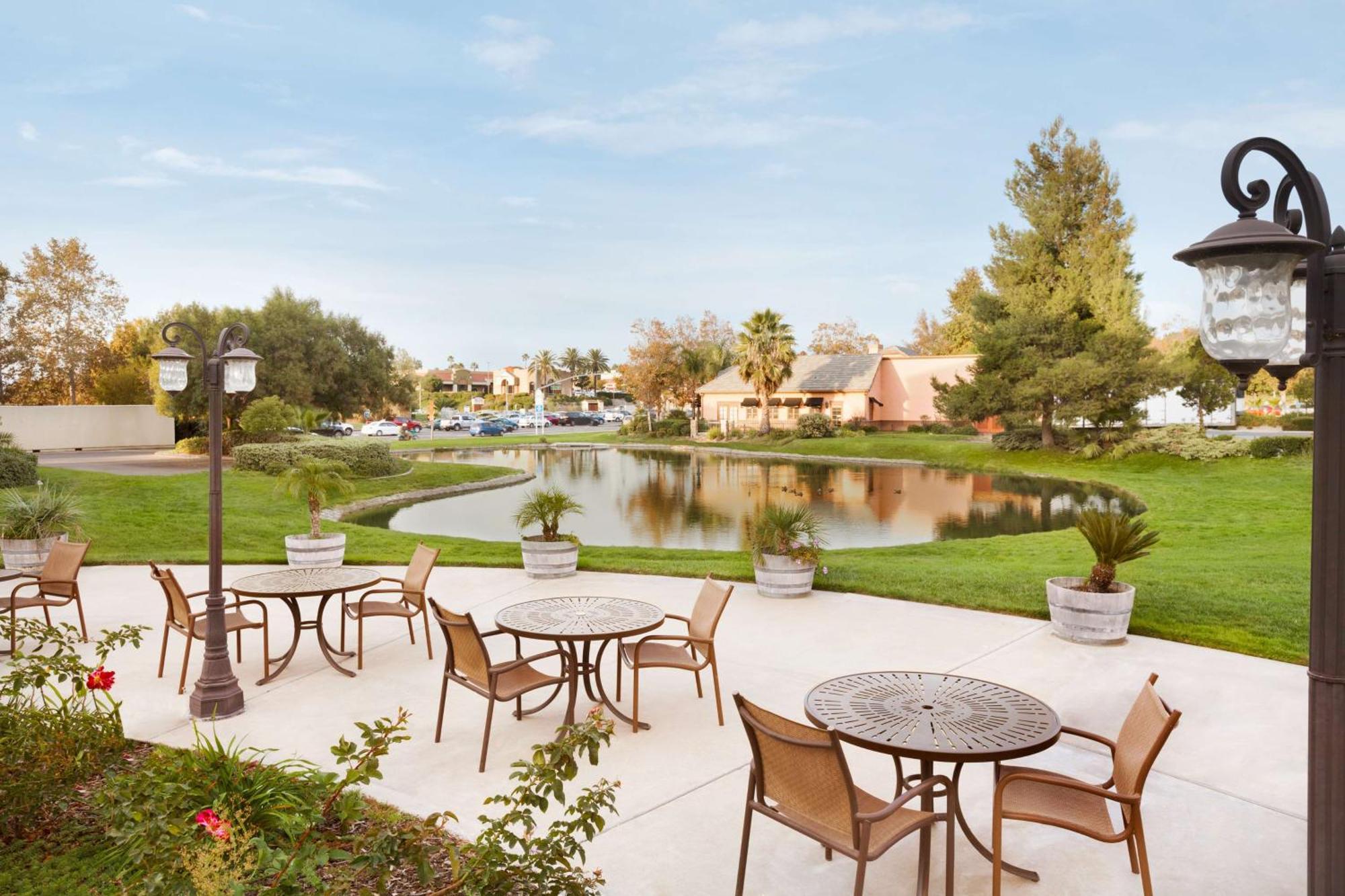 Embassy Suites By Hilton Temecula Valley Wine Country Εξωτερικό φωτογραφία